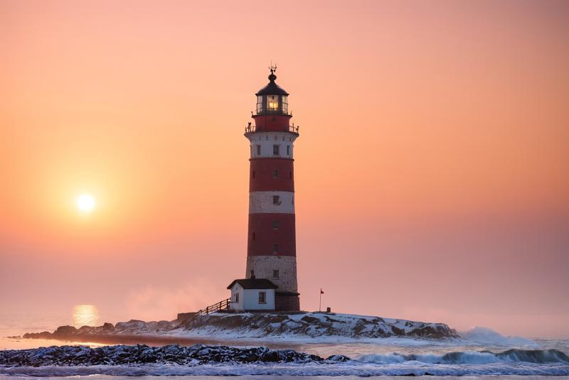 00011-Photo of a lighthouse on a baltic coast.jpg